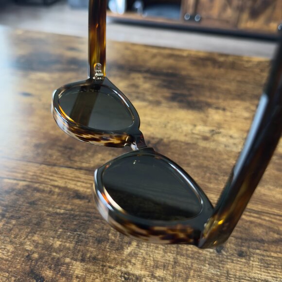 SEE Eyewear Designer Sunglasses - Picture 9 of 13